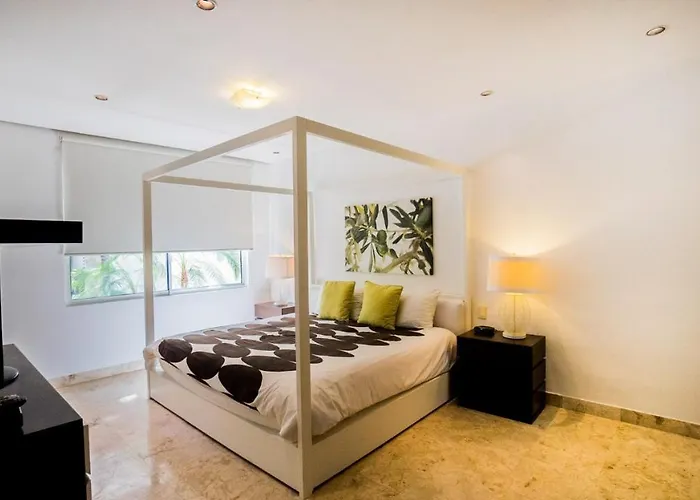 Elements Garden House 5
